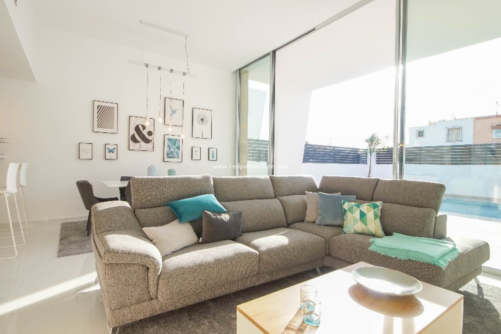 Nouvelle construction - Villa -
Torrevieja