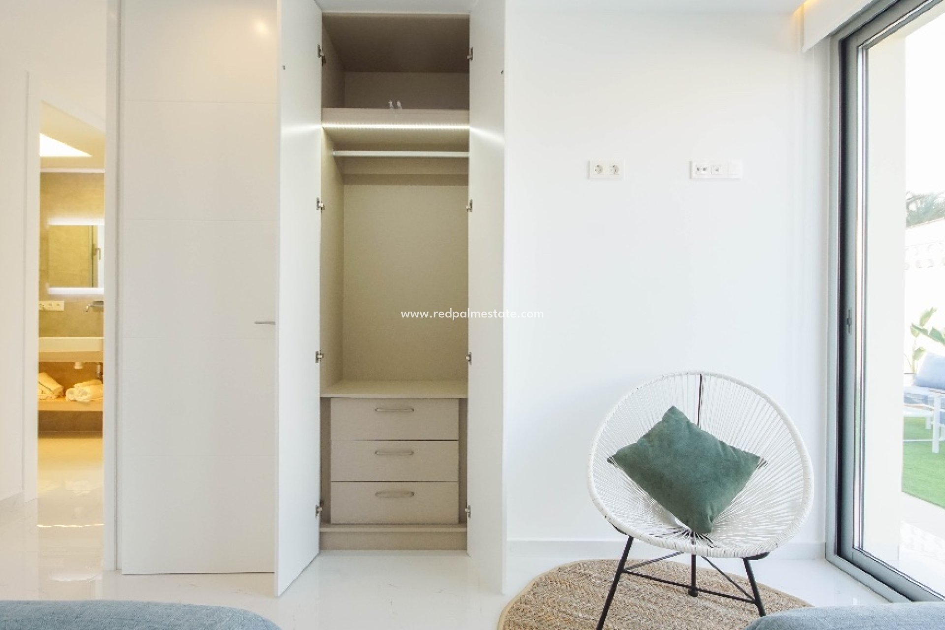 Nouvelle construction - Villa -
Torrevieja