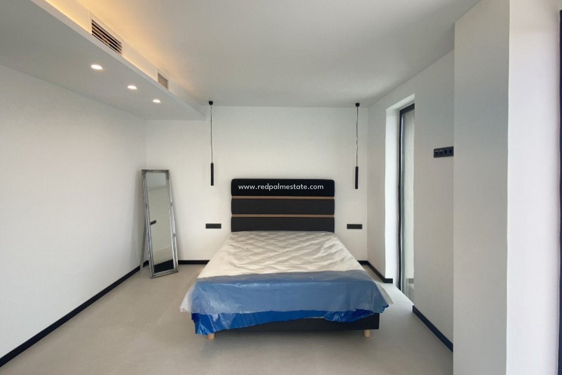 Nouvelle construction - Villa -
Torrevieja