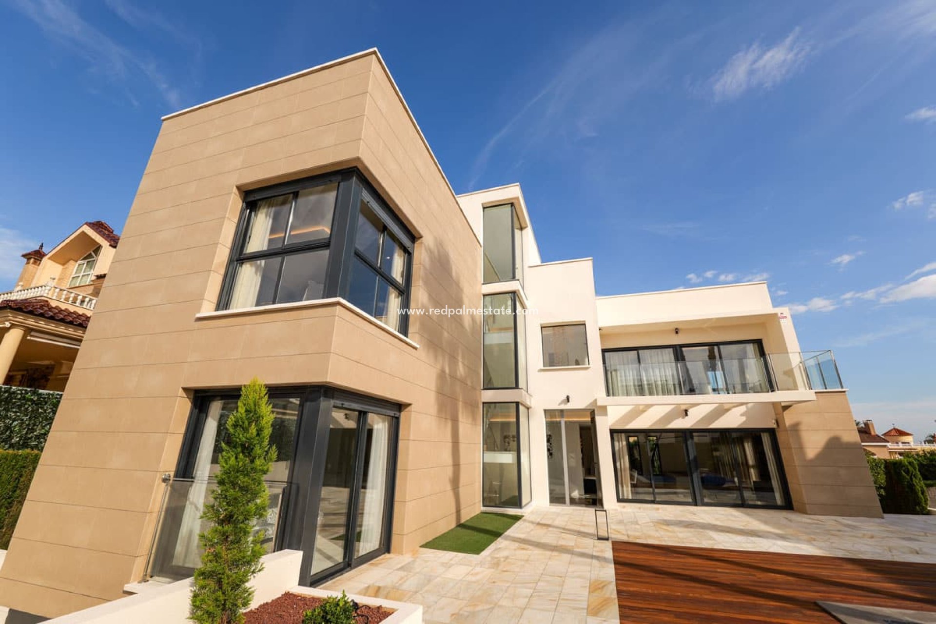 Nouvelle construction - Villa -
Torrevieja