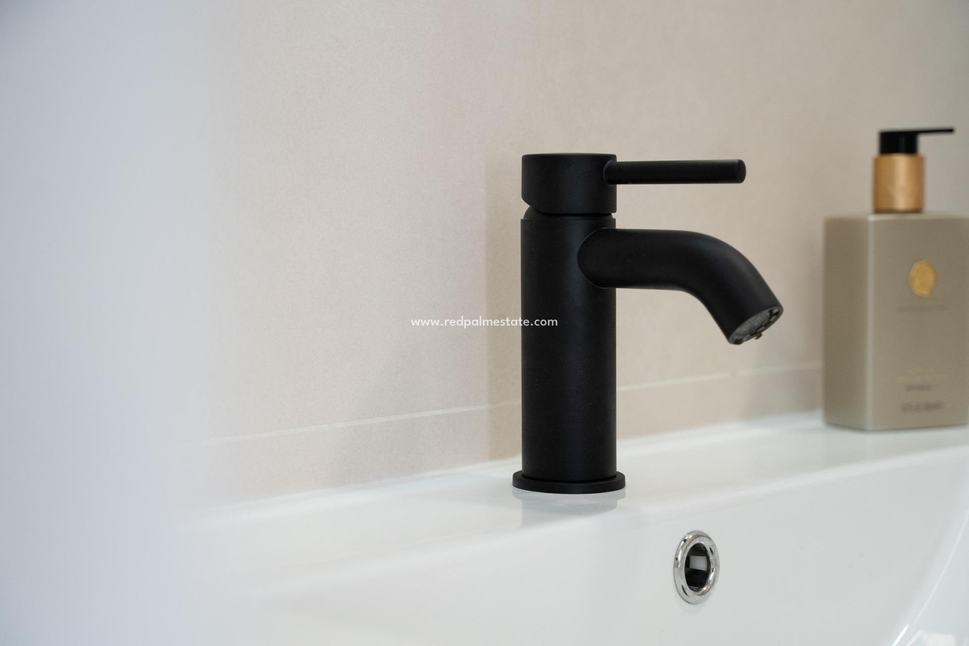 Nybygg - Bungalow -
Pilar de la Horadada - pueblo