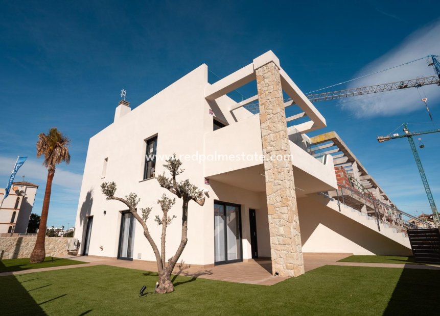 Nybygg - Bungalow -
Pilar de la Horadada - pueblo