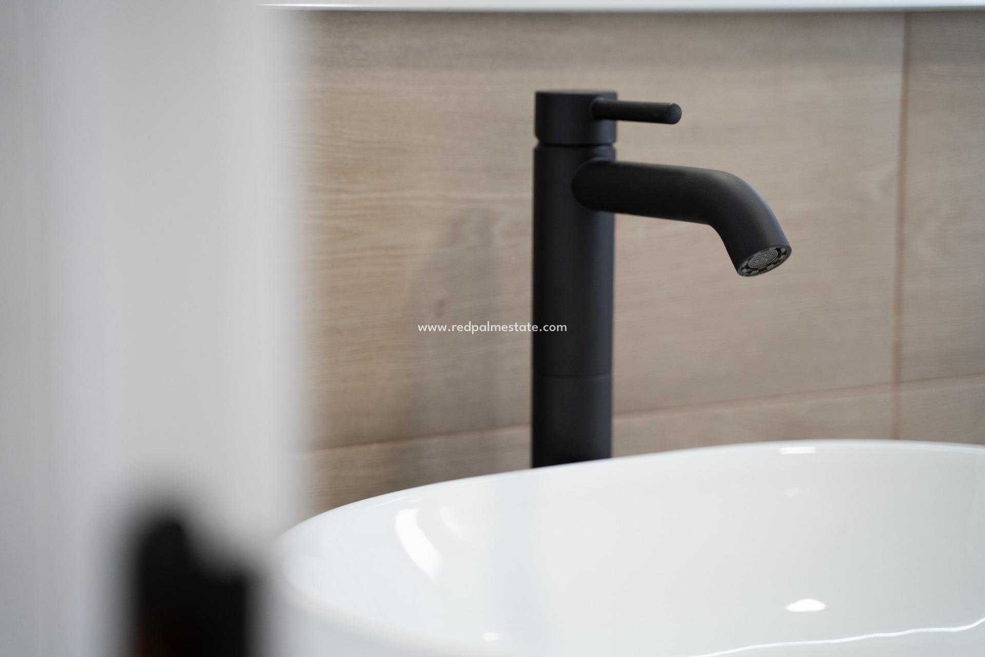 Nybygg - Bungalow -
Pilar de la Horadada - pueblo