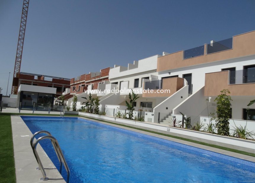 Nybygg - Bungalow -
Pilar de la Horadada - pueblo