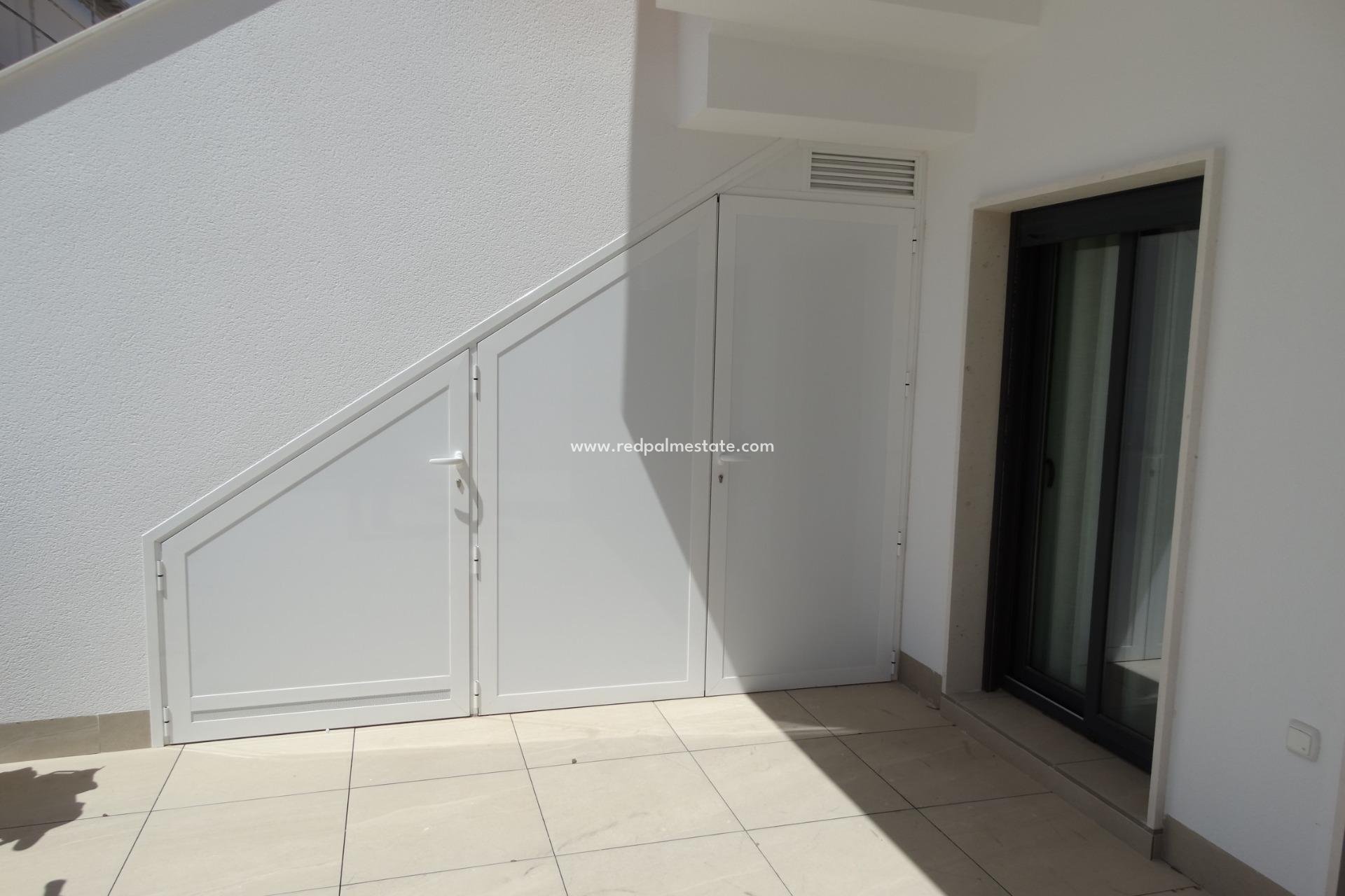 Nybygg - Bungalow -
Pilar de la Horadada - pueblo