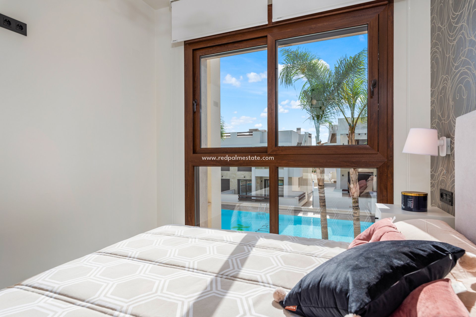Nybygg - Bungalow -
Torrevieja