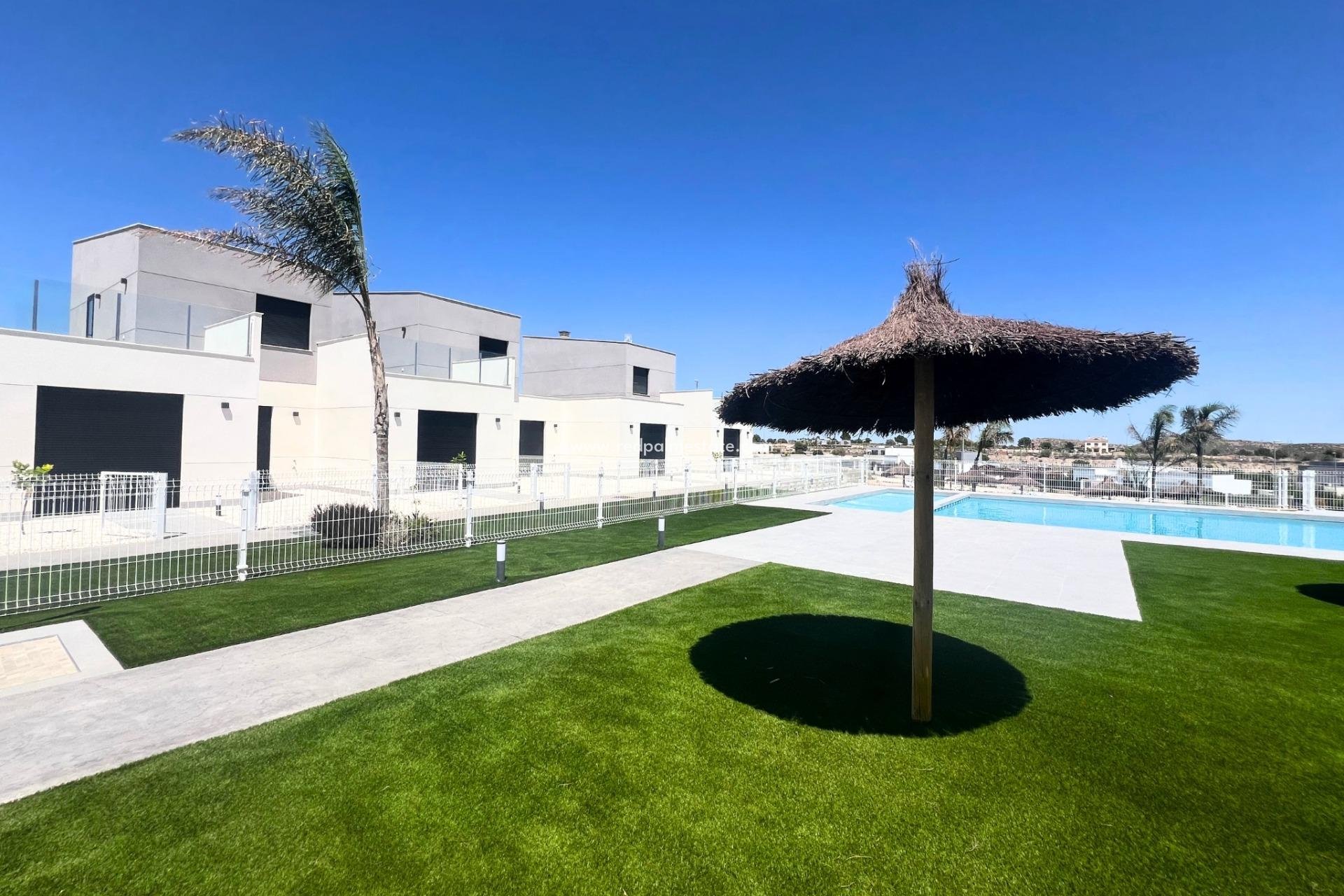 Nybygg - Byhus -
Banos y Mendigo - Altaona Golf And Country Village