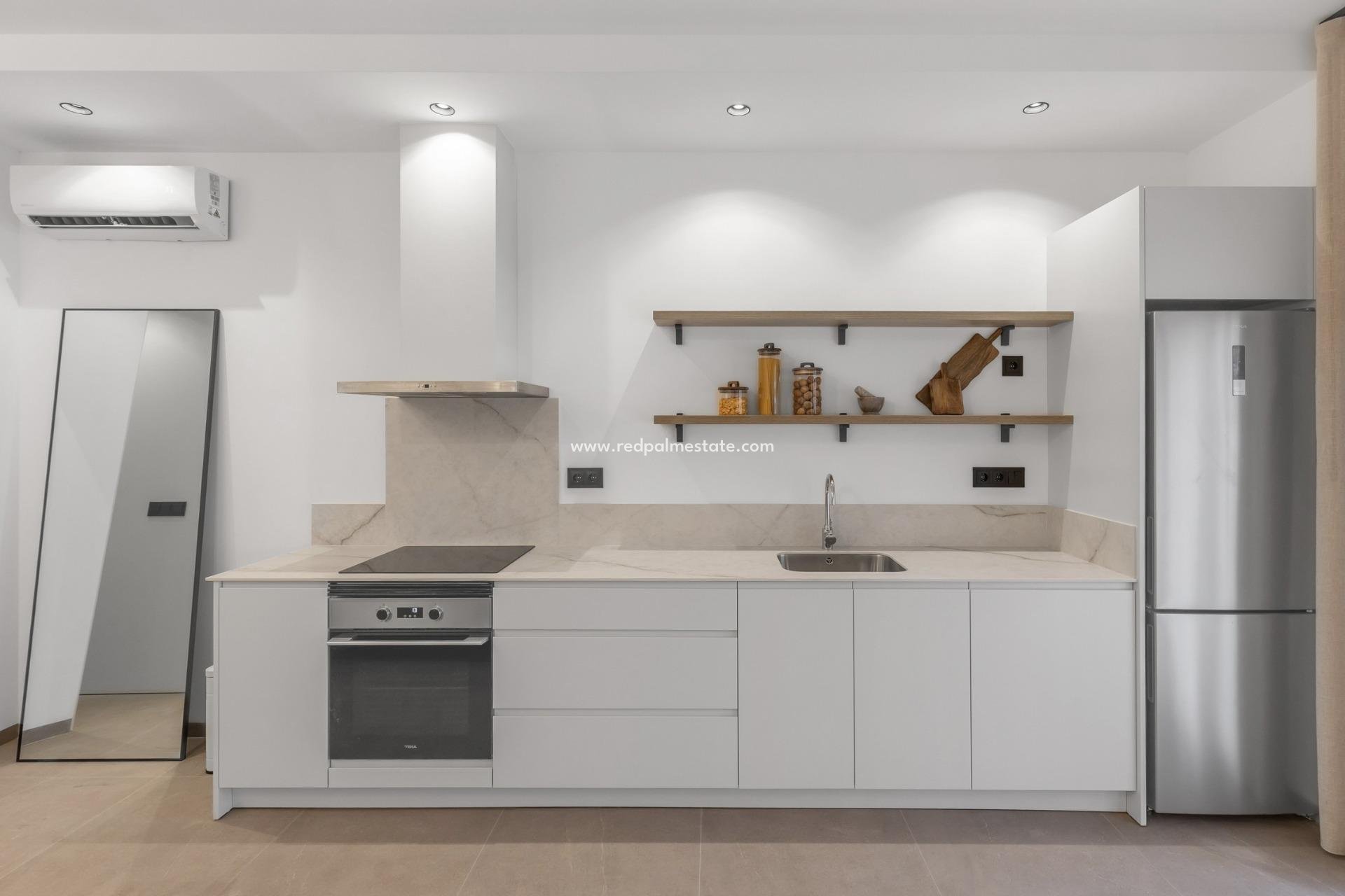 Nybygg - Leiligheter -
Torrevieja - Playa Los Naufragos