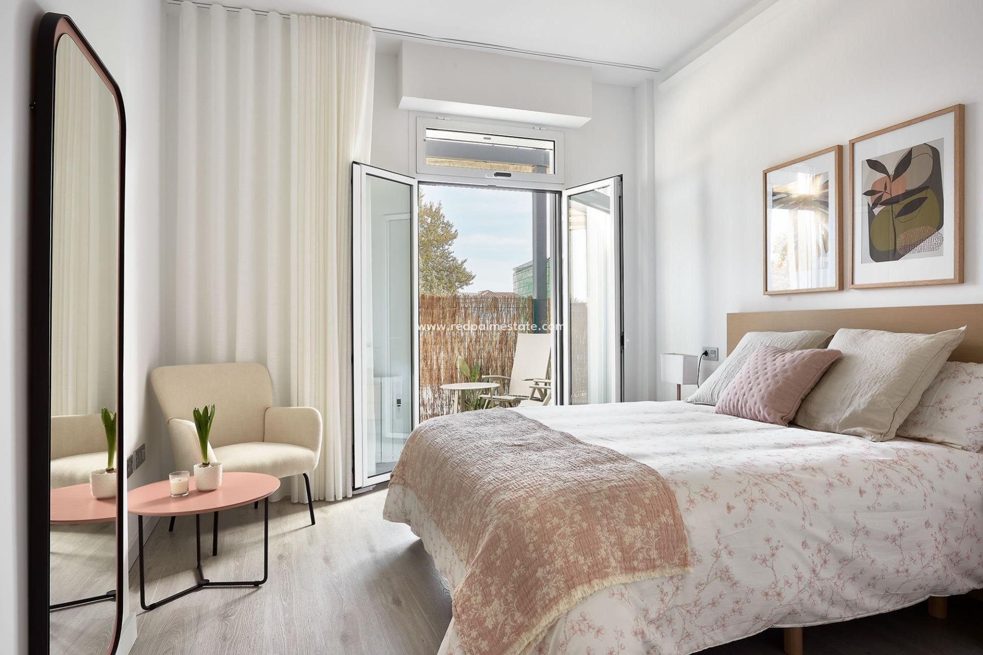 Nybygg - Leiligheter -
Vera Playa - El Playazo