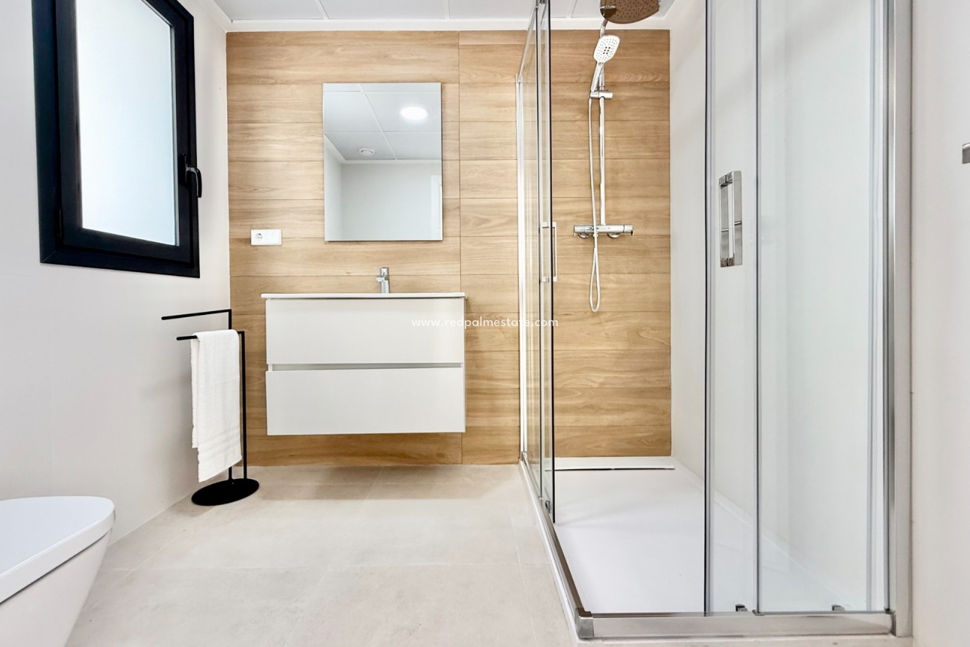 Nybygg - low-bungalow -
Cox