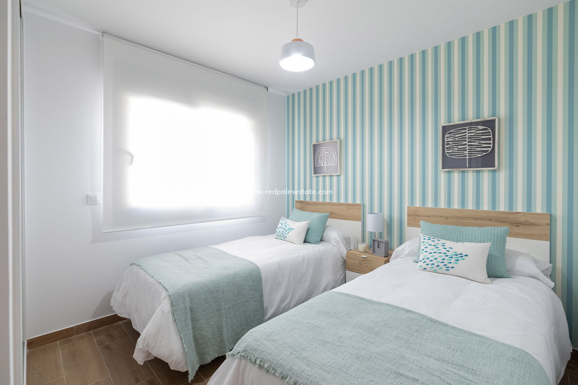 Nybygg - Rekkehus -
Busot