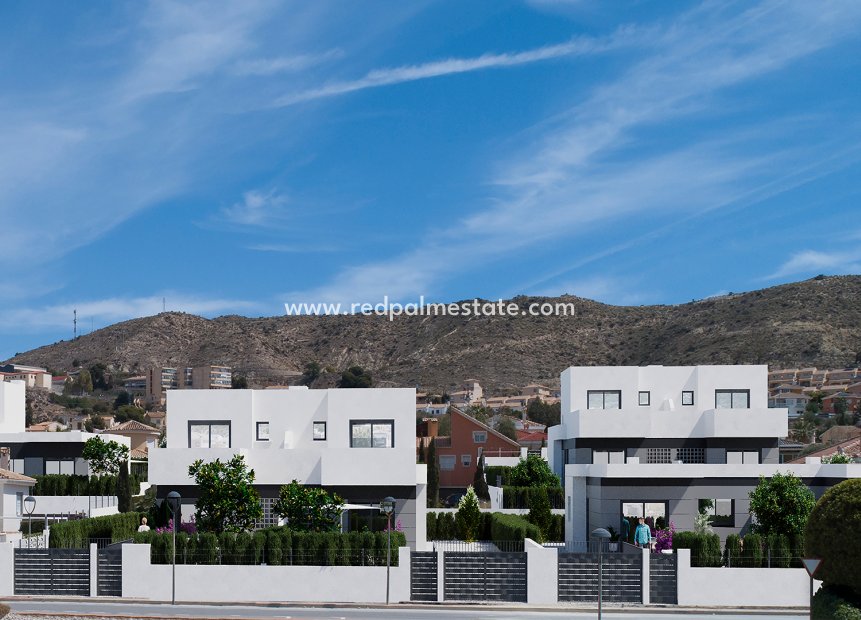 Nybygg - Rekkehus -
Busot