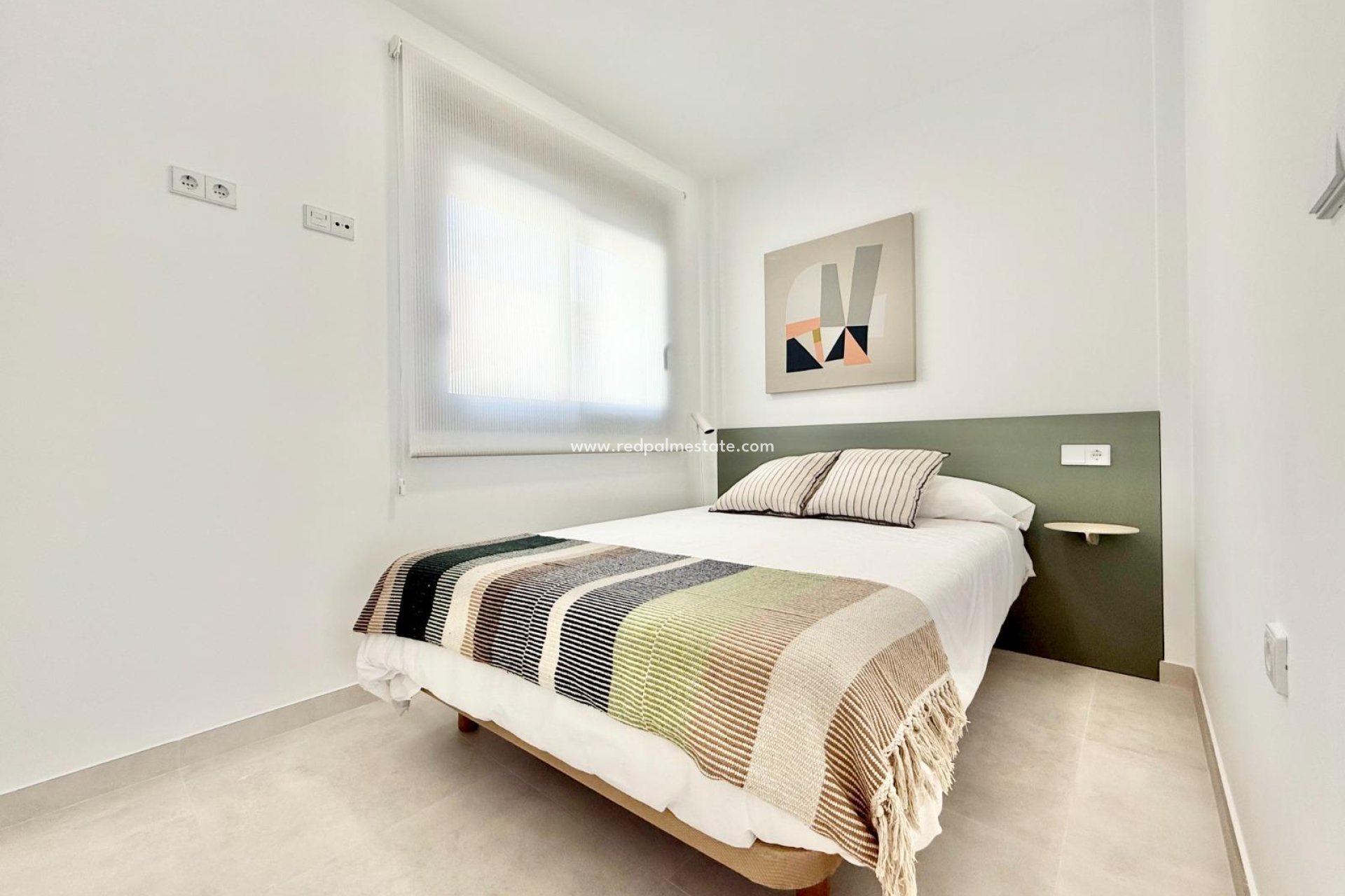 Nybygg - Rekkehus -
Cox - San Fernando