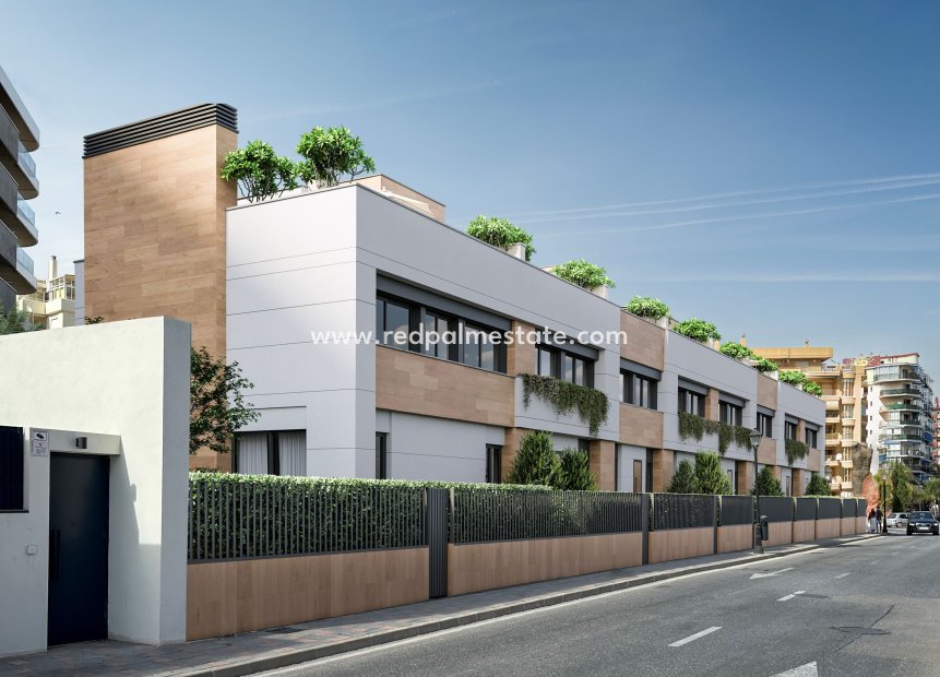 Nybygg - Rekkehus -
Fuengirola
