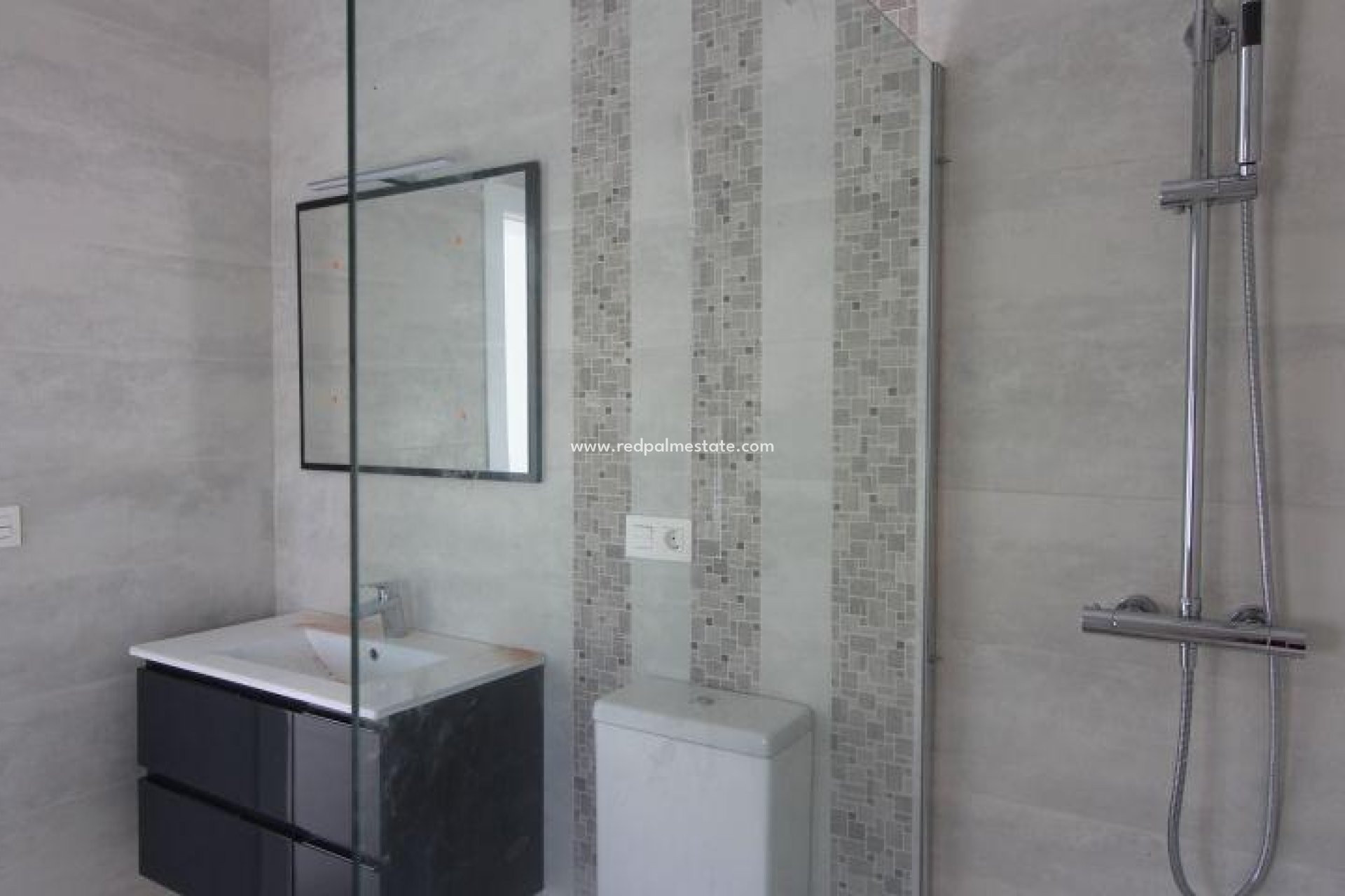 Nybygg - Villa -
Aspe - Center