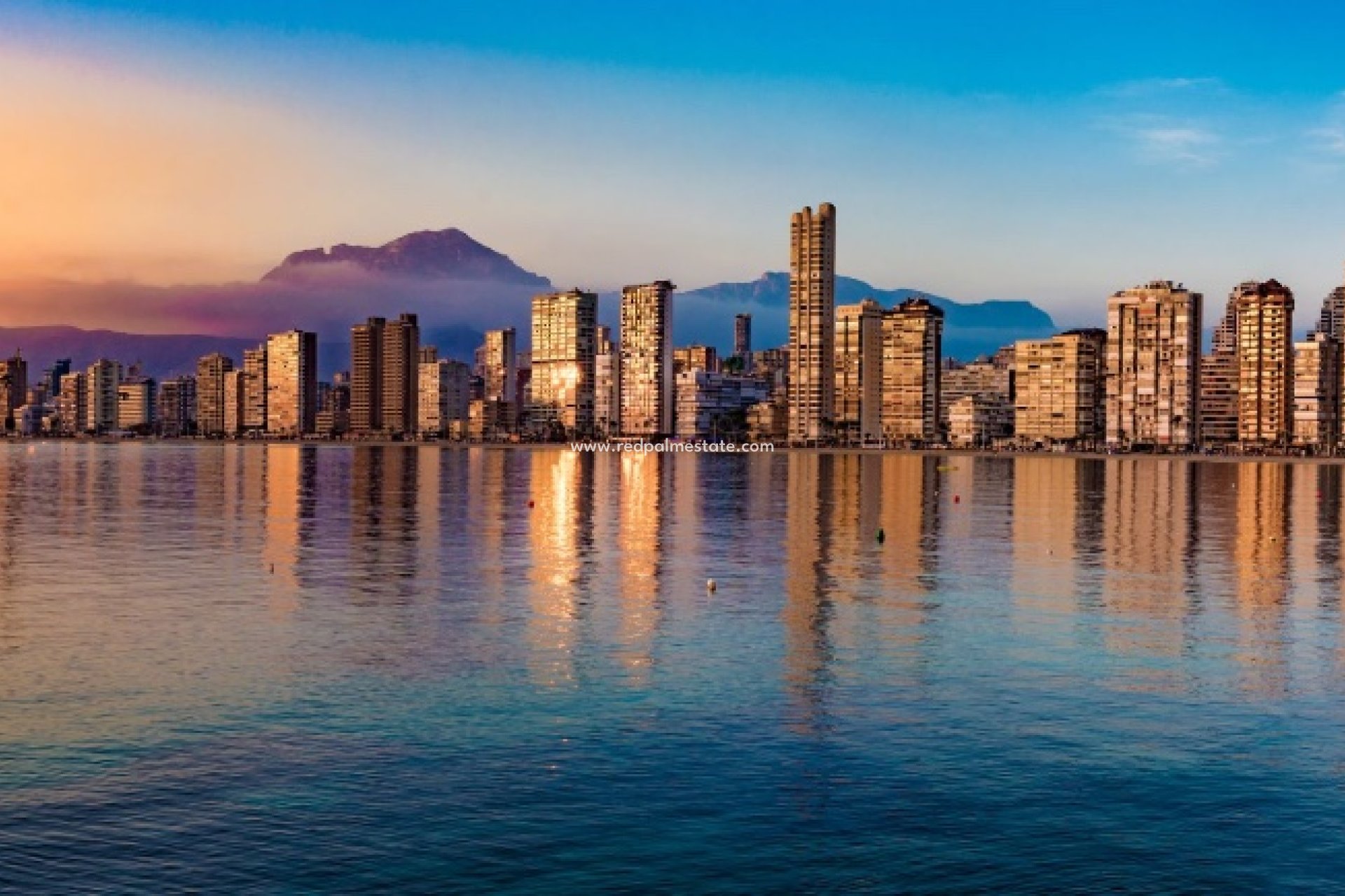 Nybygg - Villa -
Benidorm