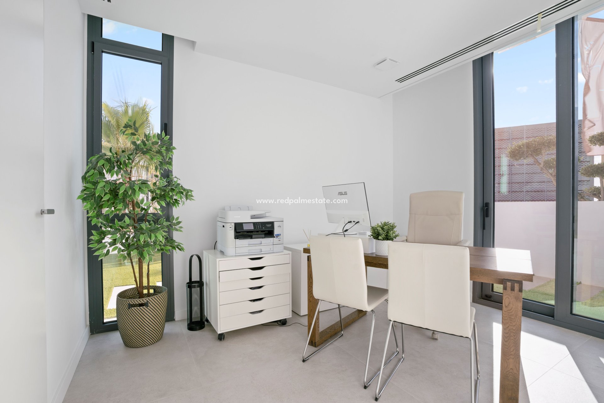 Nybygg - Villa -
Benidorm