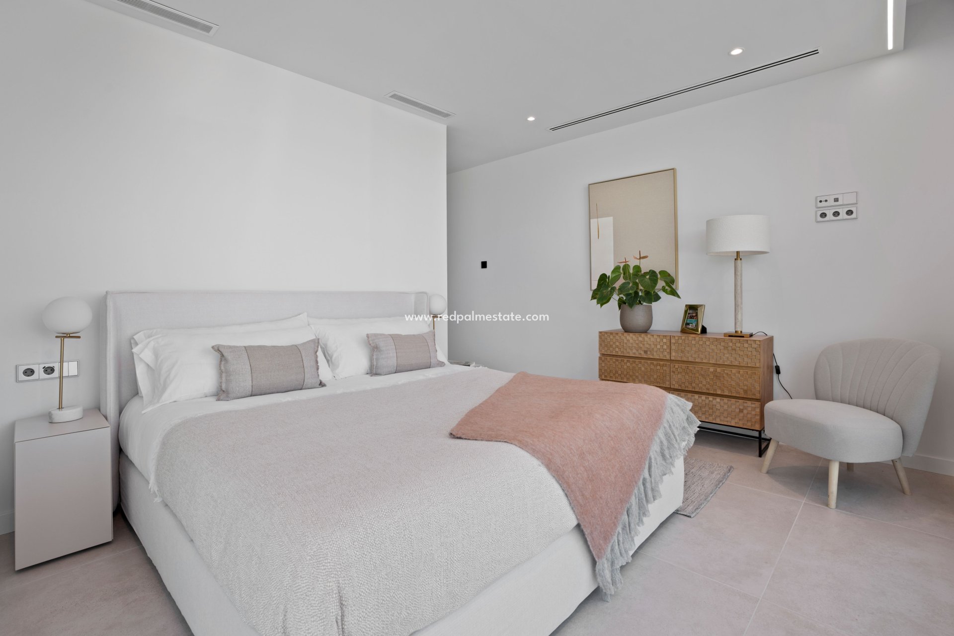 Nybygg - Villa -
Benidorm