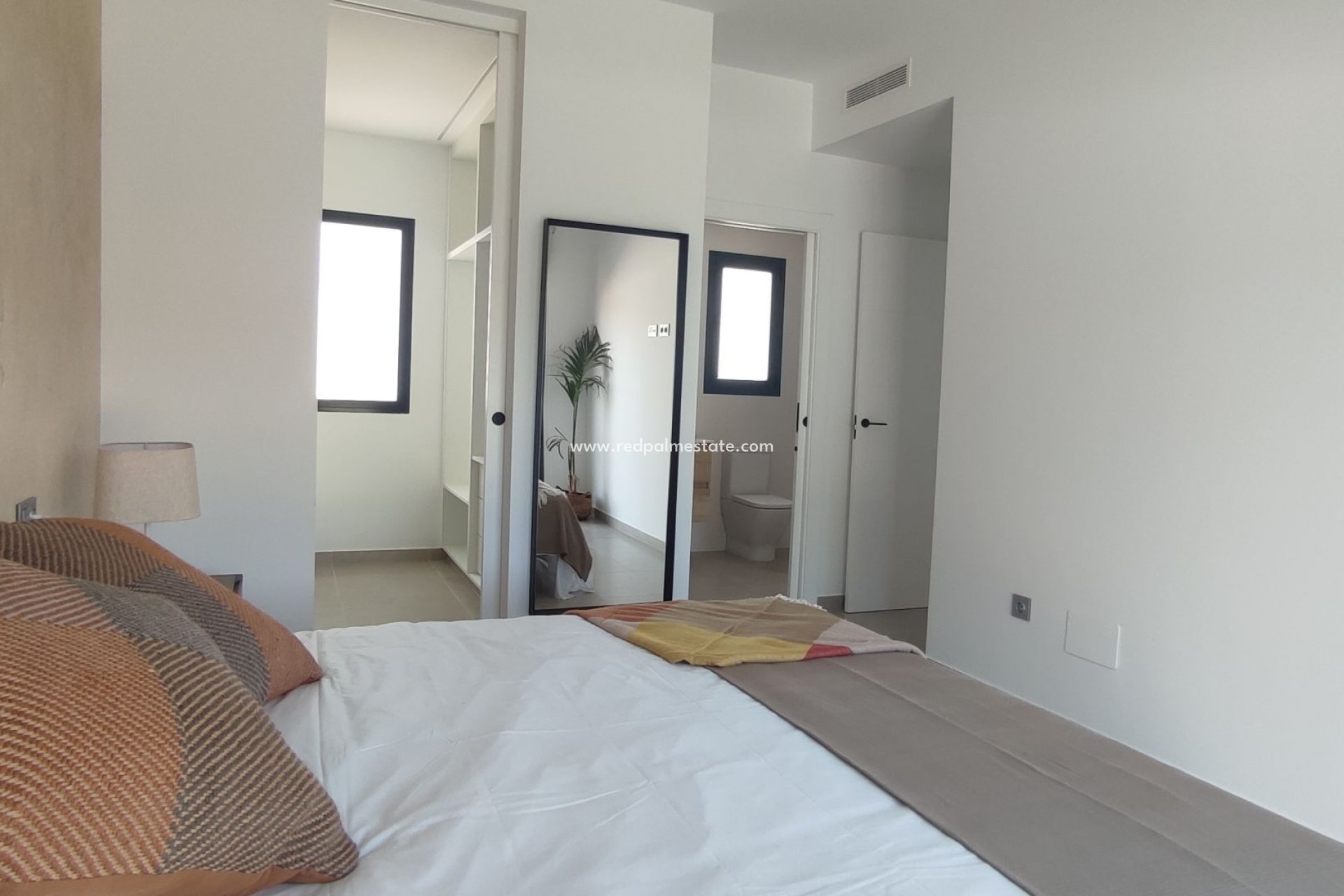 Nybygg - Villa -
Calasparra