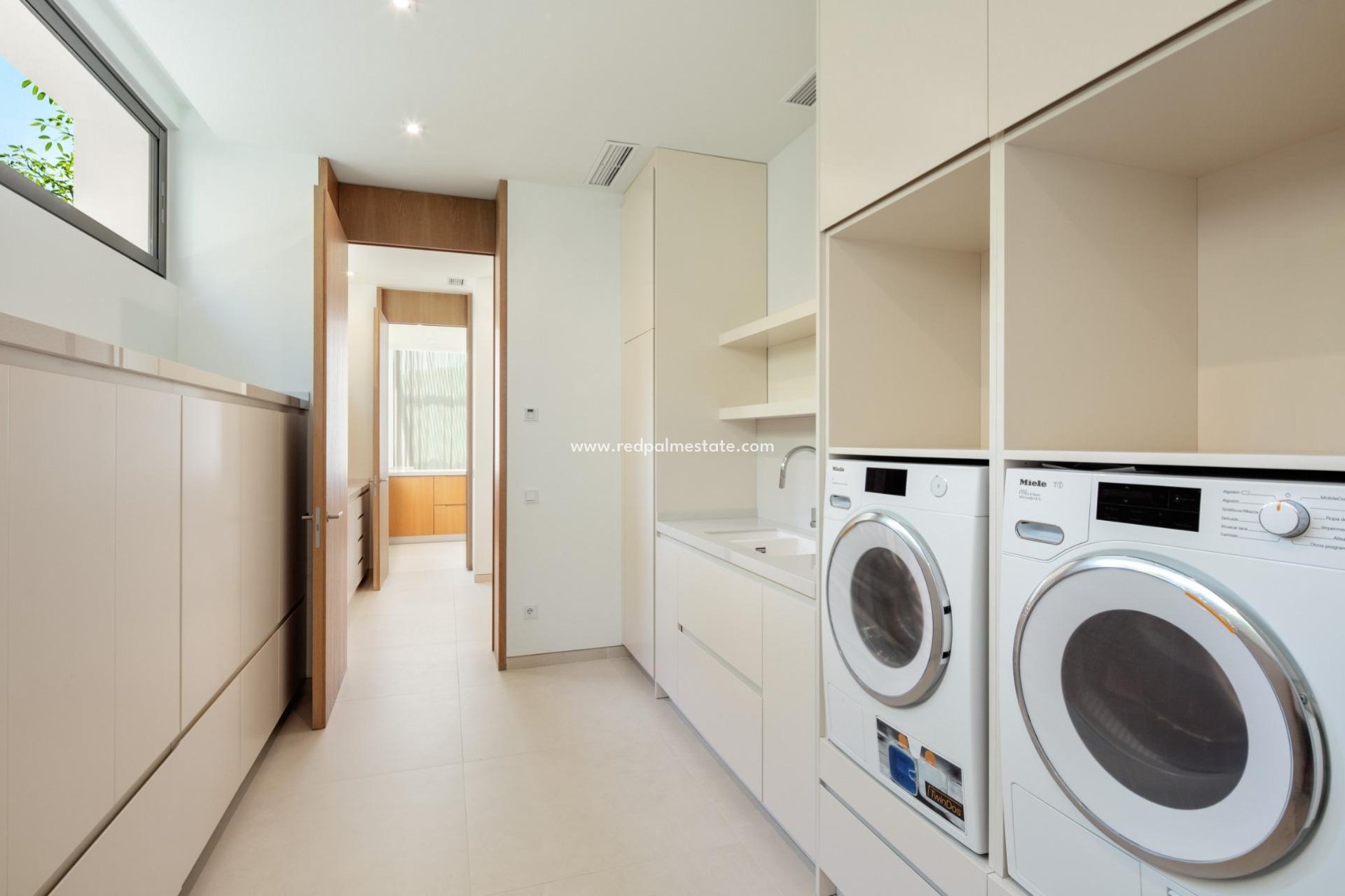 Nybygg - Villa -
Casares - Pedregales