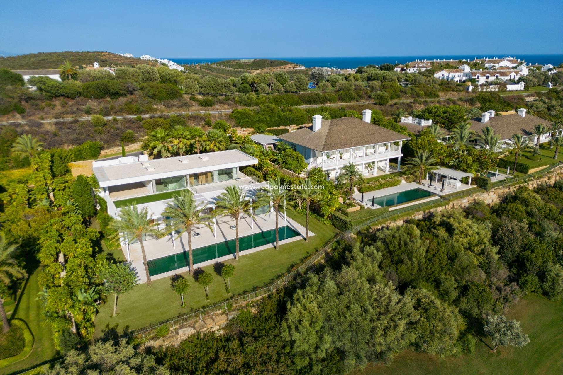 Nybygg - Villa -
Casares - Pedregales