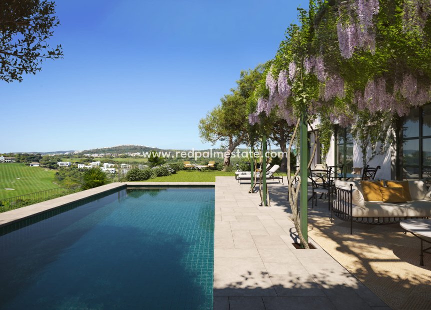 Nybygg - Villa -
Casares