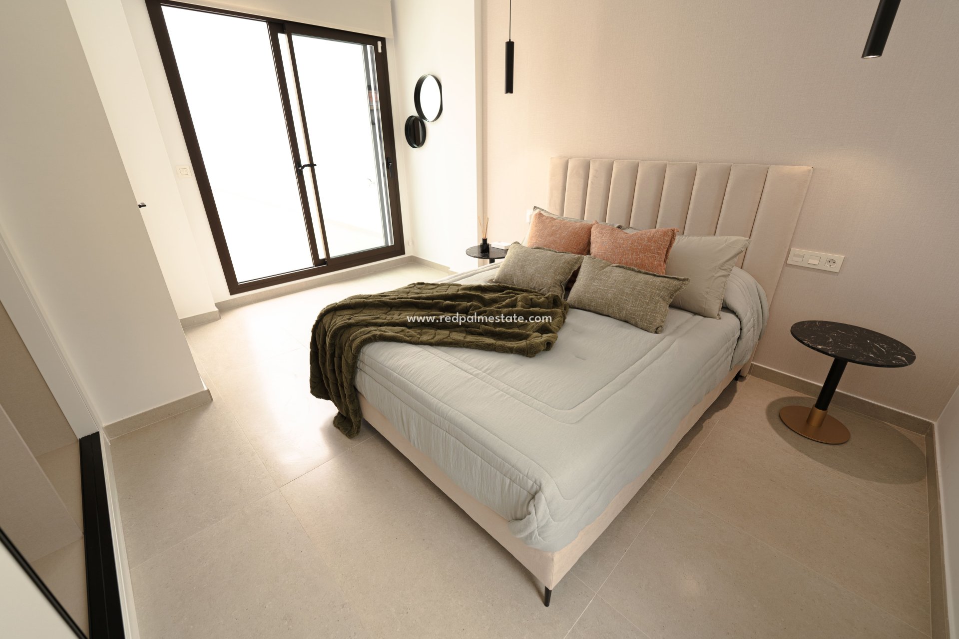 Nybygg - Villa -
Daya Vieja - Heredades