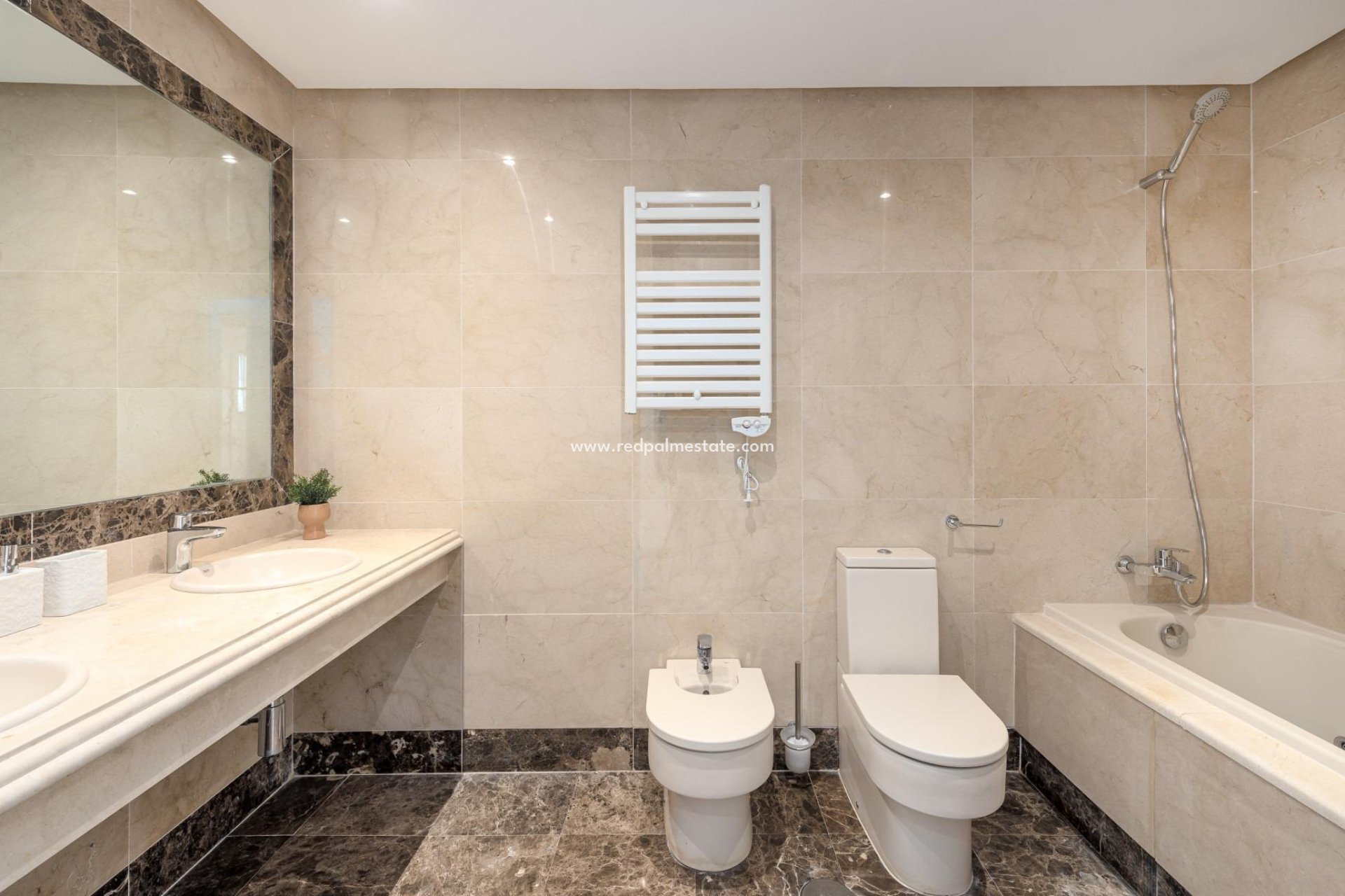 Nybygg - Villa -
Estepona - Azata Golf Estepona Oeste