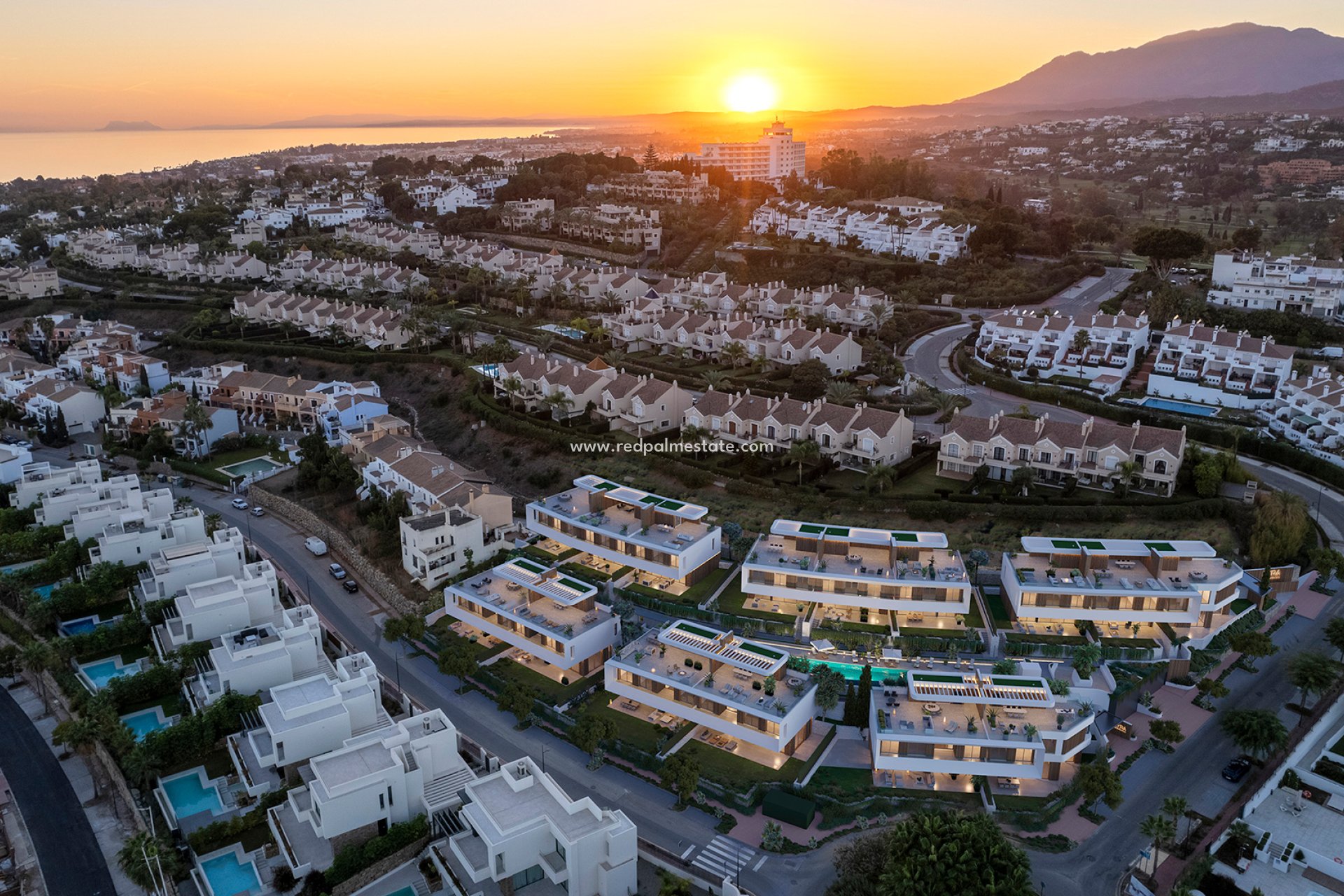 Nybygg - Villa -
Estepona
