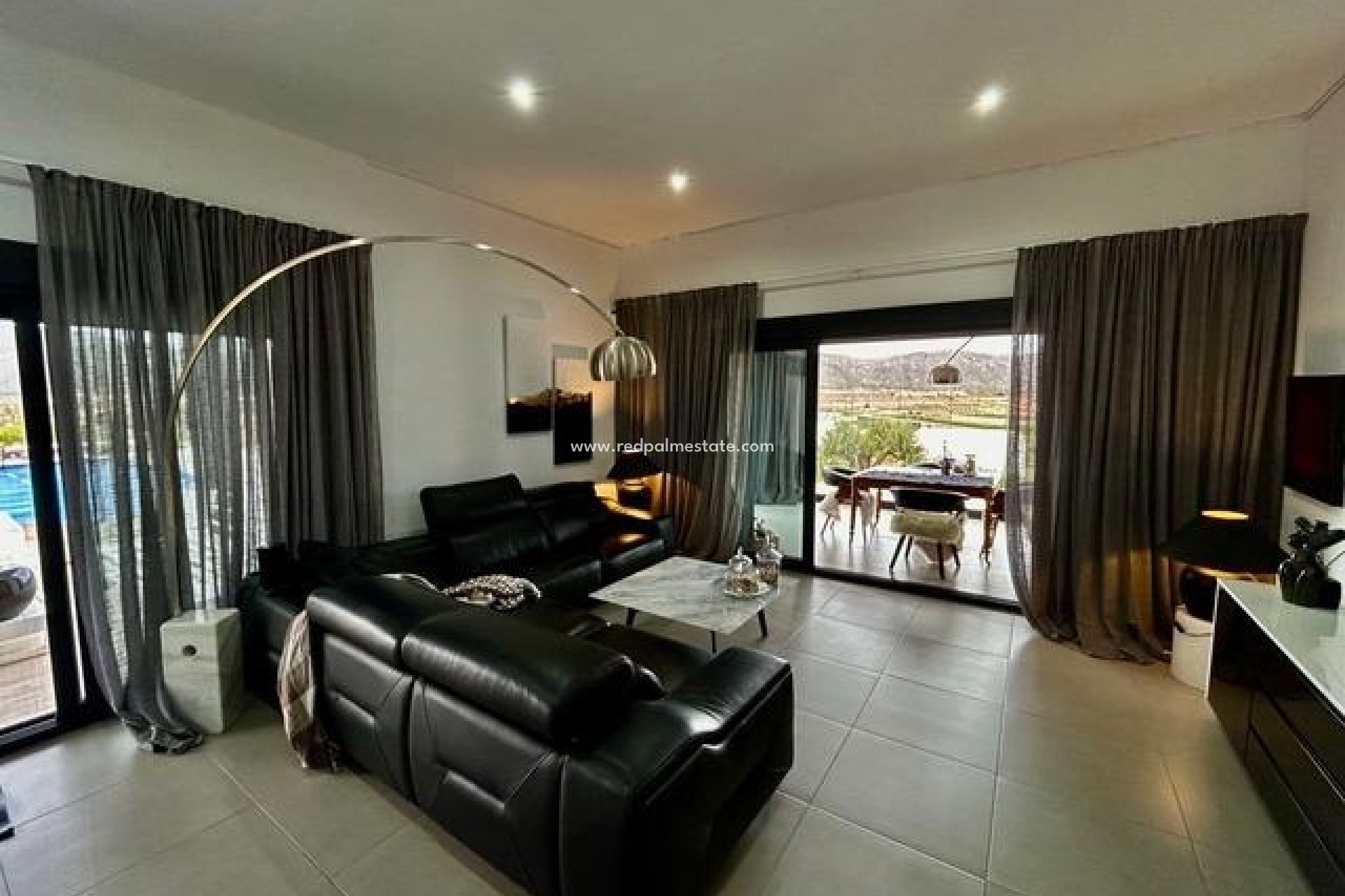 Nybygg - Villa -
La Canalosa