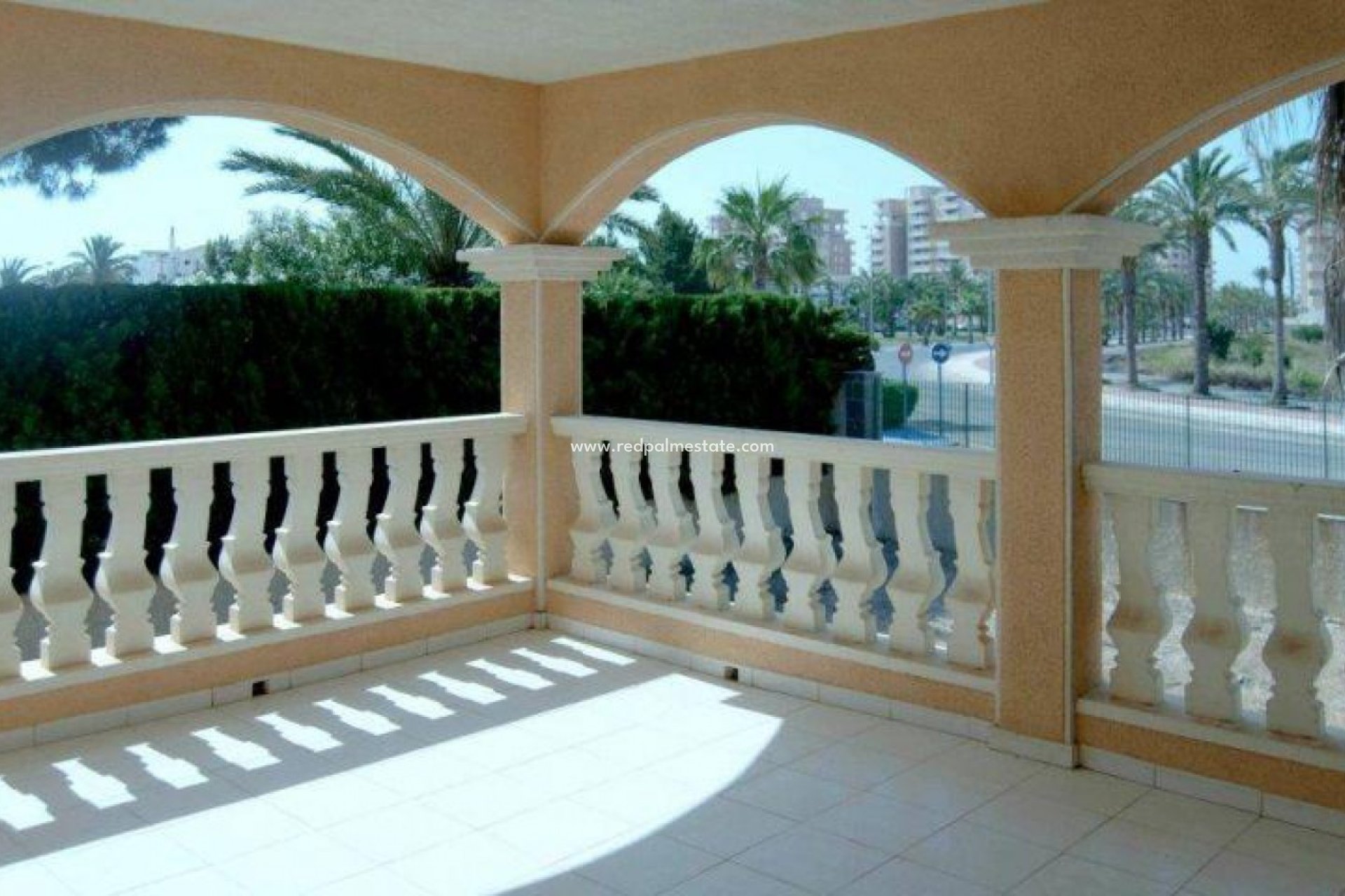 Nybygg - Villa -
La Manga - VENECIOLA