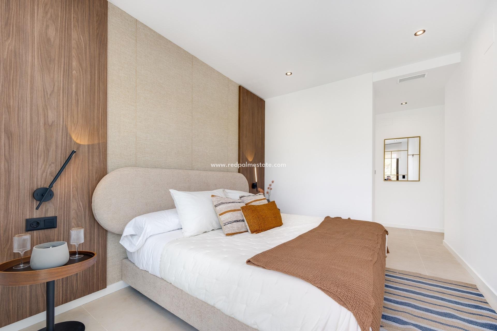 Nybygg - Villa -
Los Alczares - La Serena Golf