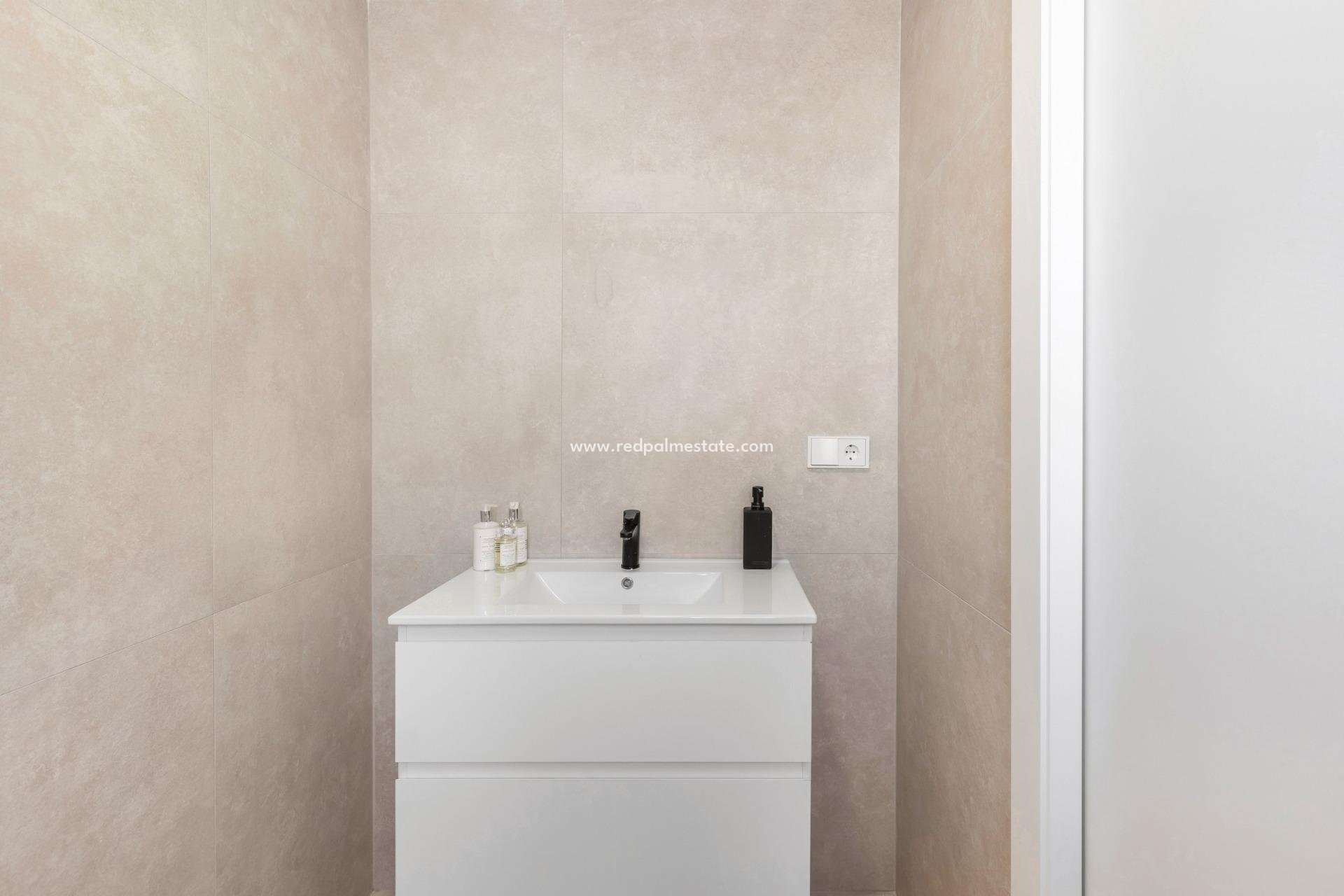 Nybygg - Villa -
Los Alczares - Serena Golf