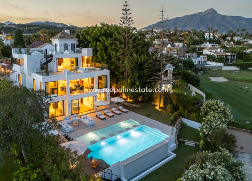 Nybygg - Villa -
Marbella