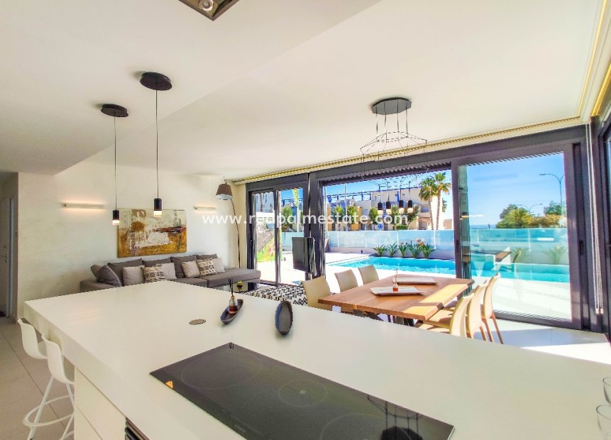 Nybygg - Villa -
Orihuela Costa - Dehesa de campoamor