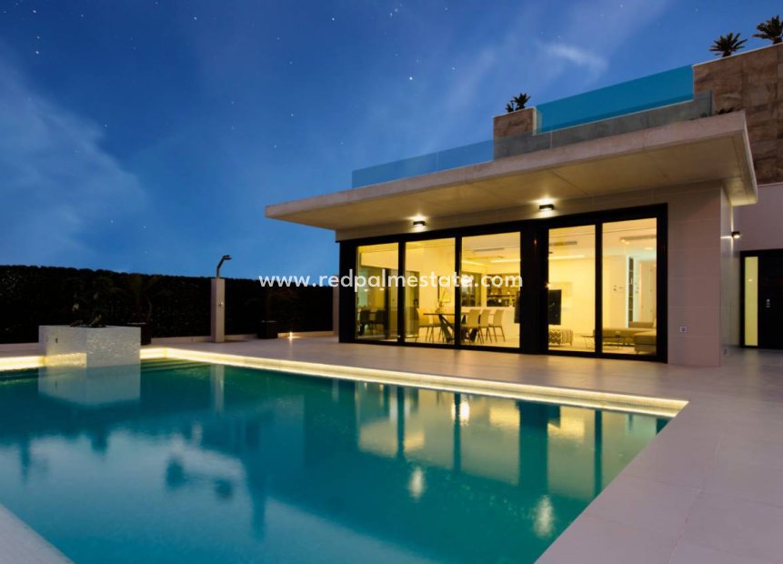 Nybygg - Villa -
Orihuela Costa - Dehesa de campoamor