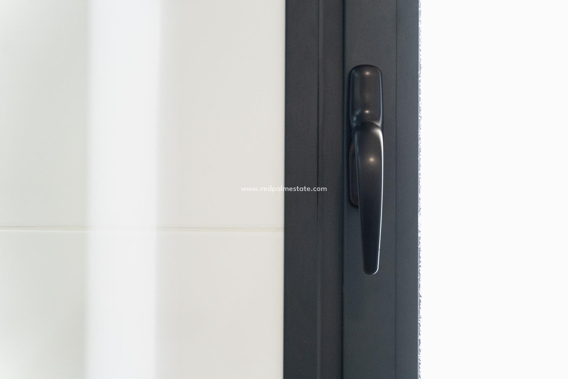 Nybygg - Villa -
Orihuela Costa - Punta prima