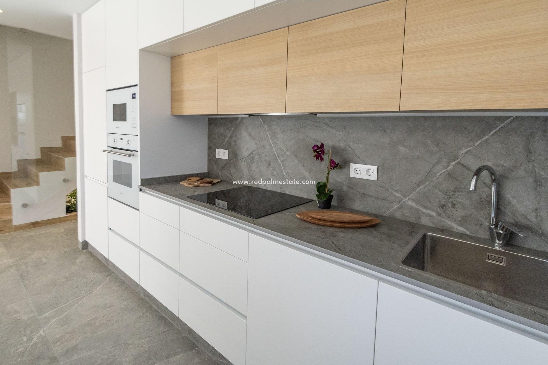 Nybygg - Villa -
Pilar de la Horadada - Lo romero golf