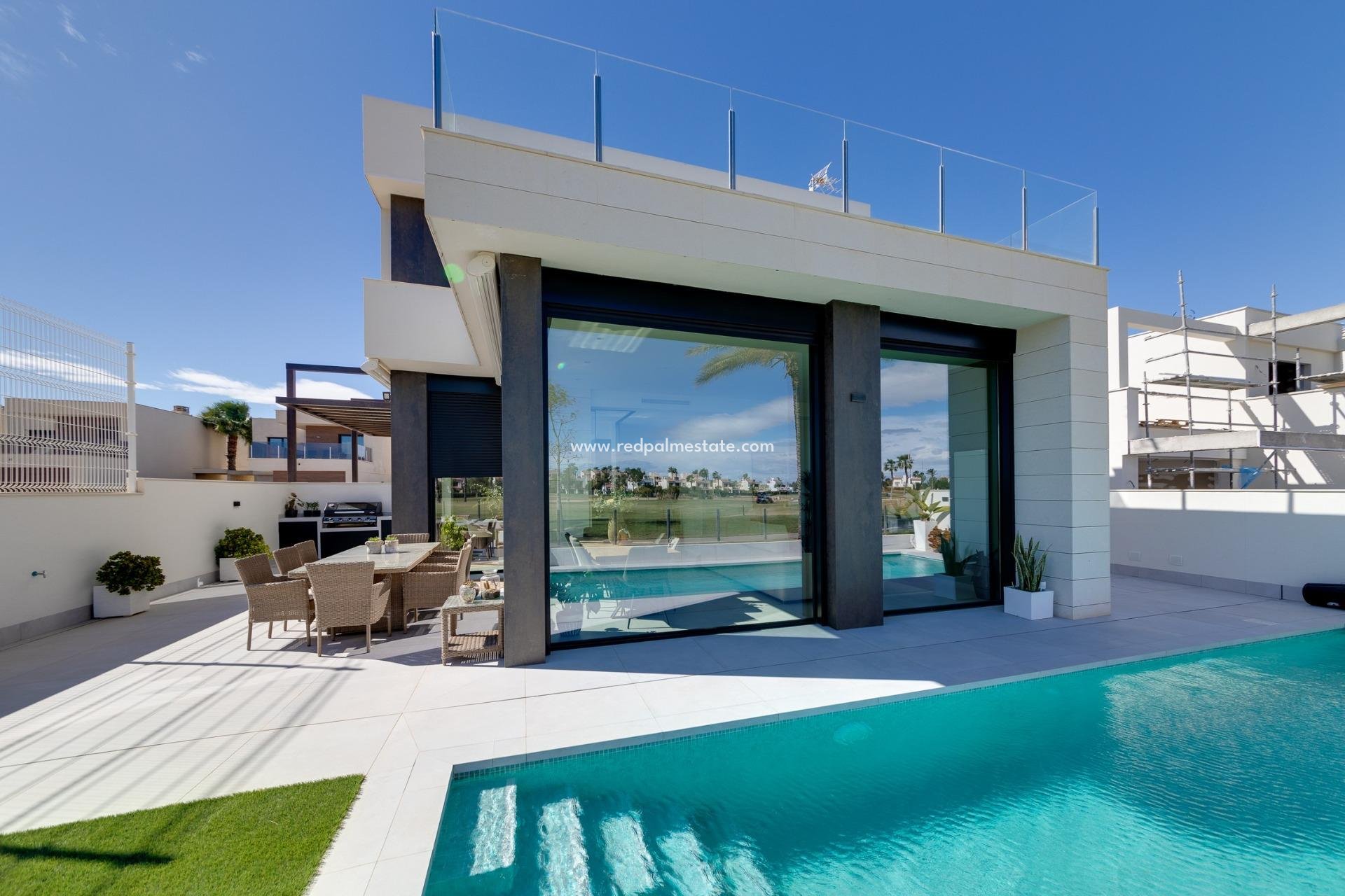 Nybygg - Villa -
Pilar de la Horadada - Roda Golf