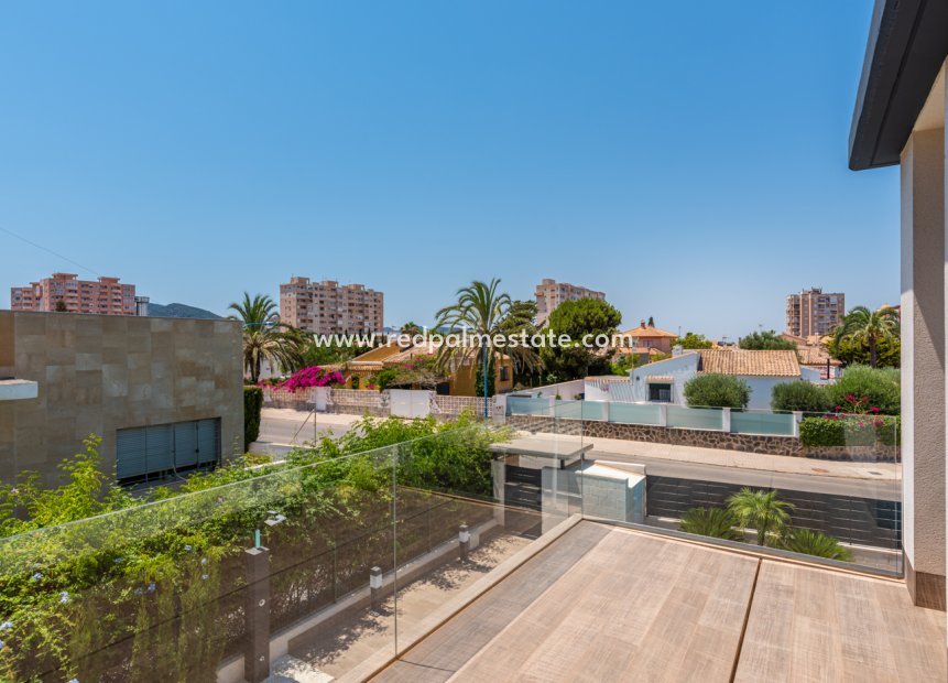 Nybygg - Villa -
Playa Paraiso