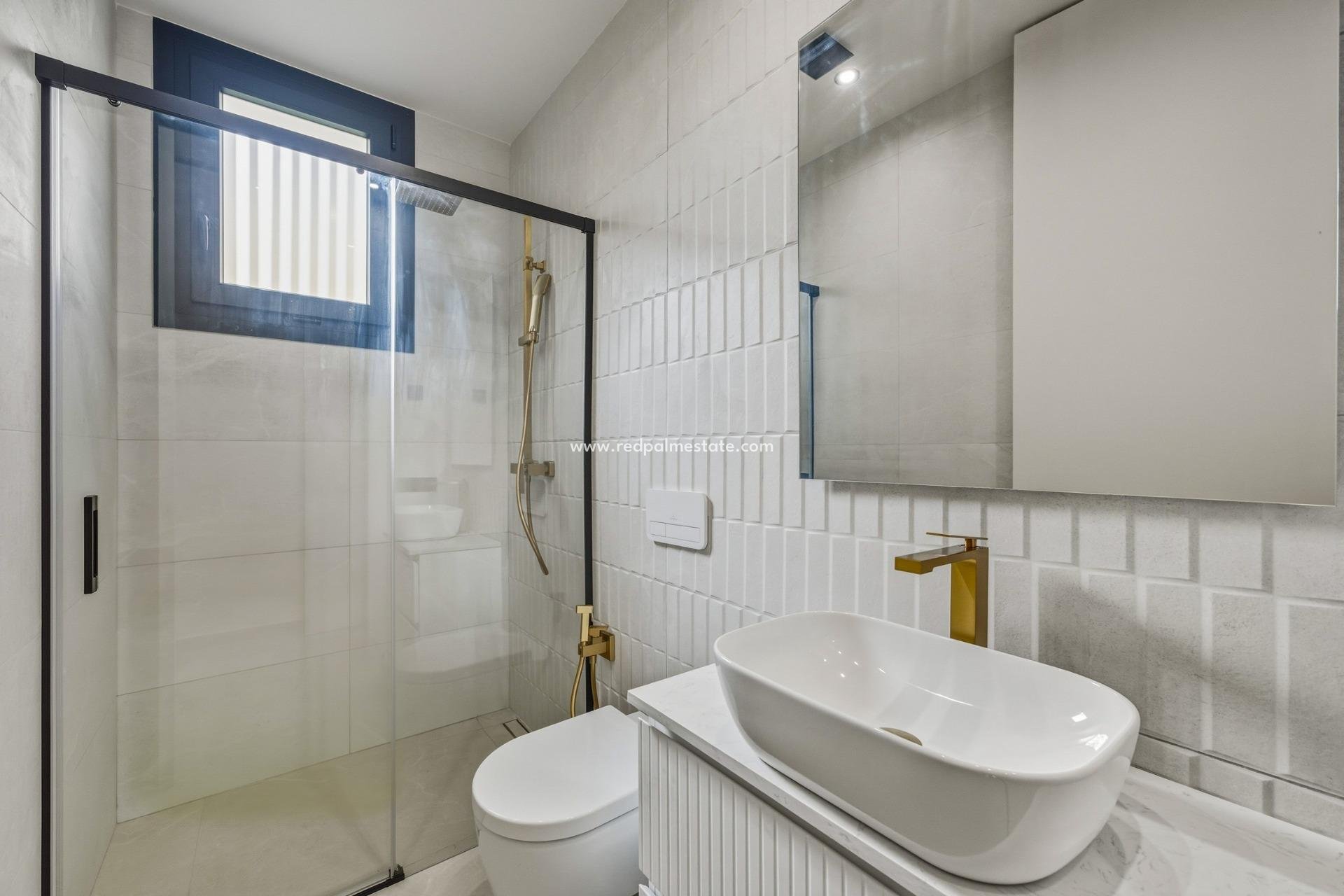 Nybygg - Villa -
Polop - La Alberca