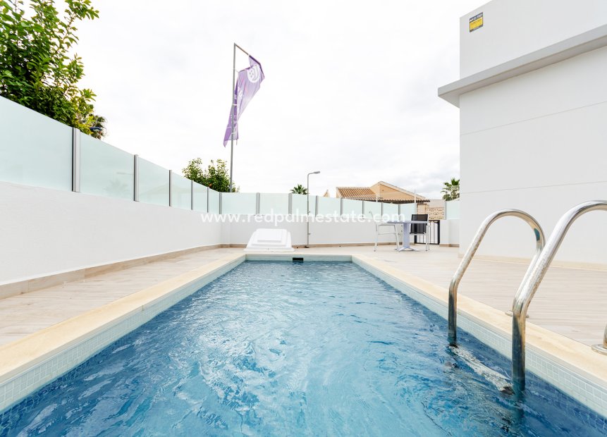 Nybygg - Villa -
Torrevieja