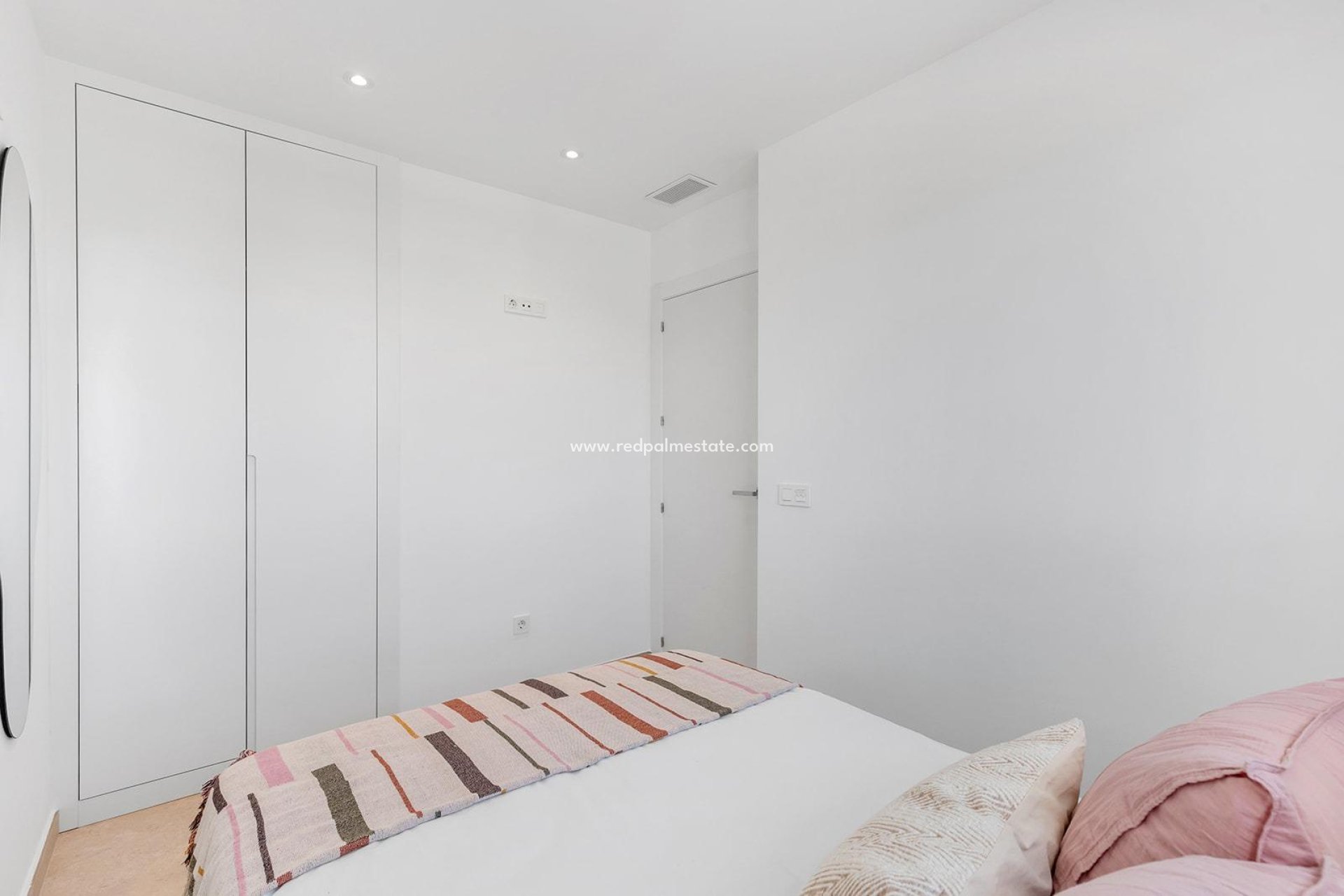 Nybyggnation - Bungalow -
Dolores - Sector 3