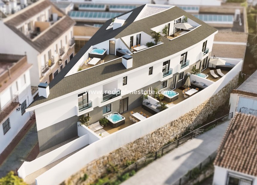Nybyggnation - Bungalow -
Fuengirola