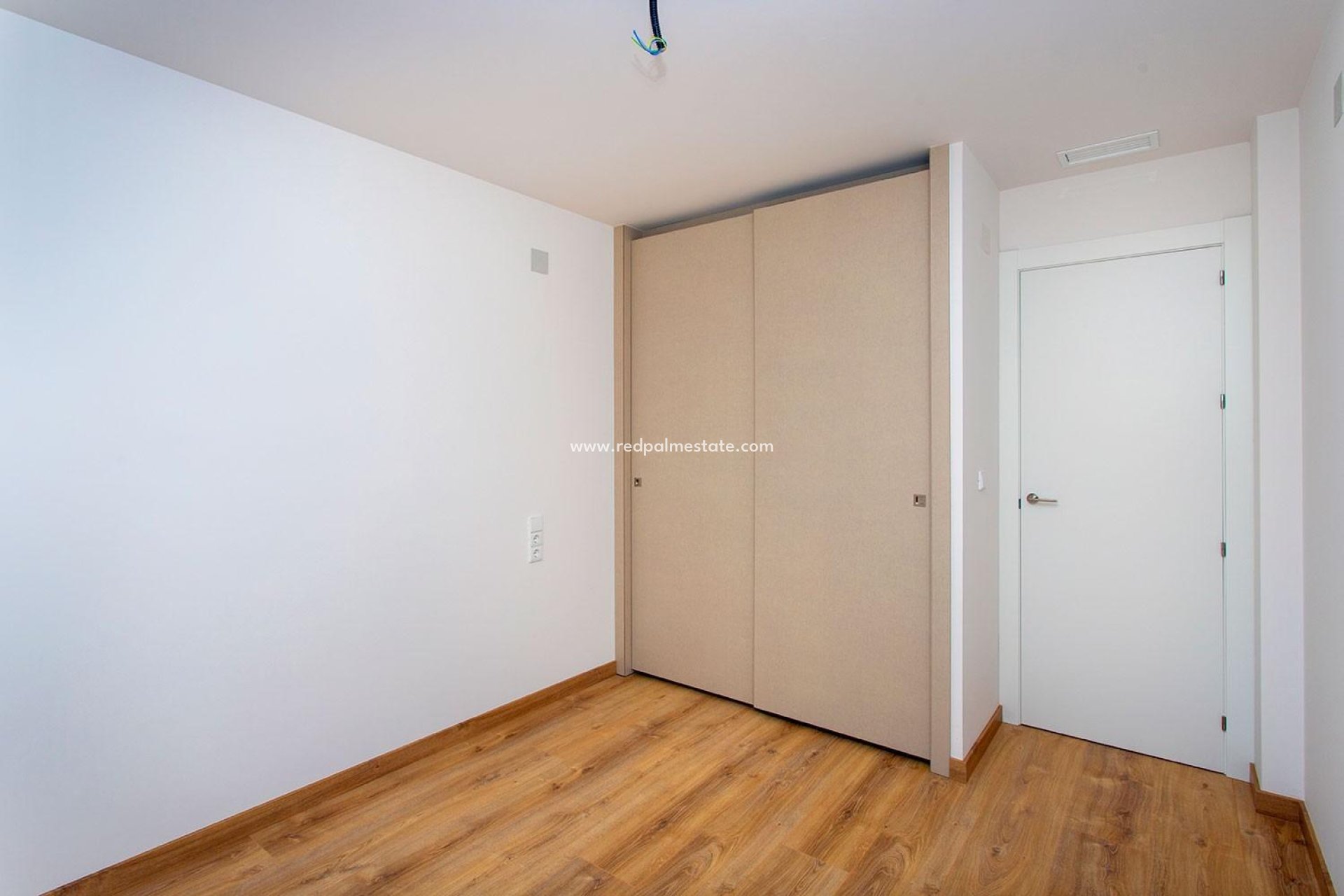 Nybyggnation - Bungalow -
Hondón de las Nieves - El Salero