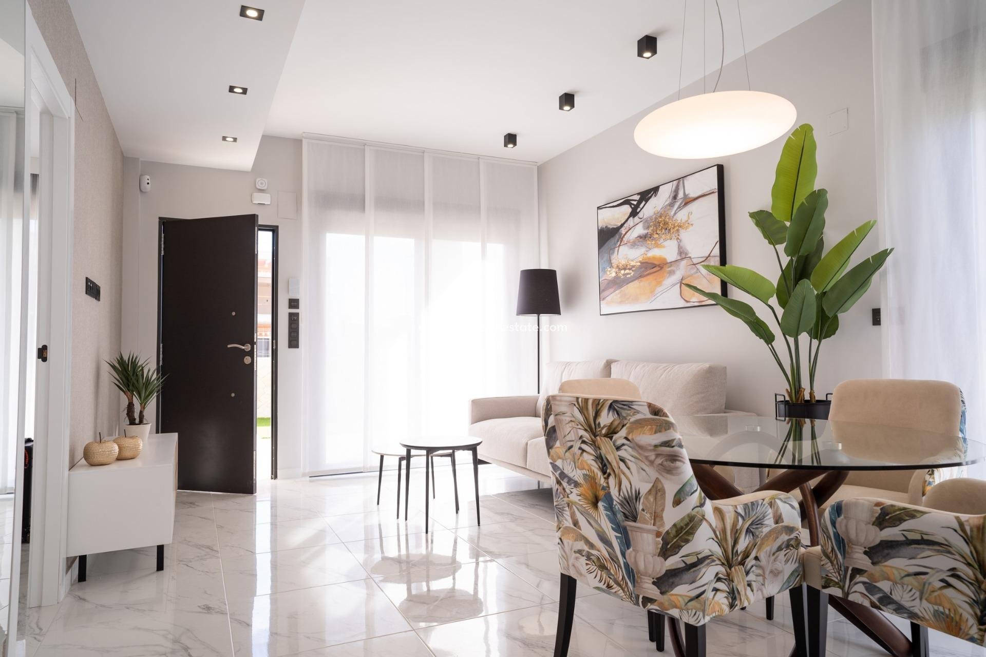 Nybyggnation - Bungalow -
Pilar de la Horadada - pueblo