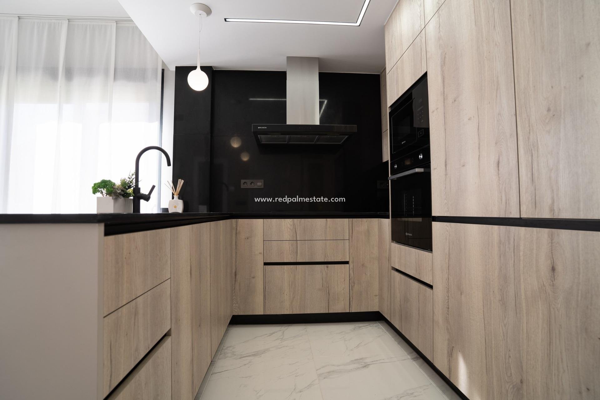 Nybyggnation - Bungalow -
Pilar de la Horadada - pueblo