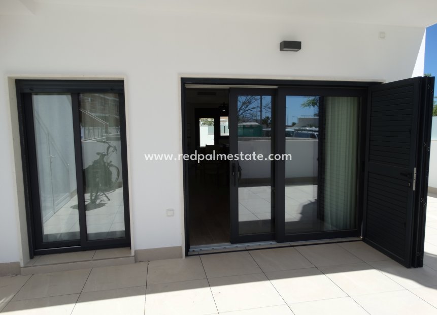 Nybyggnation - Bungalow -
Pilar de la Horadada