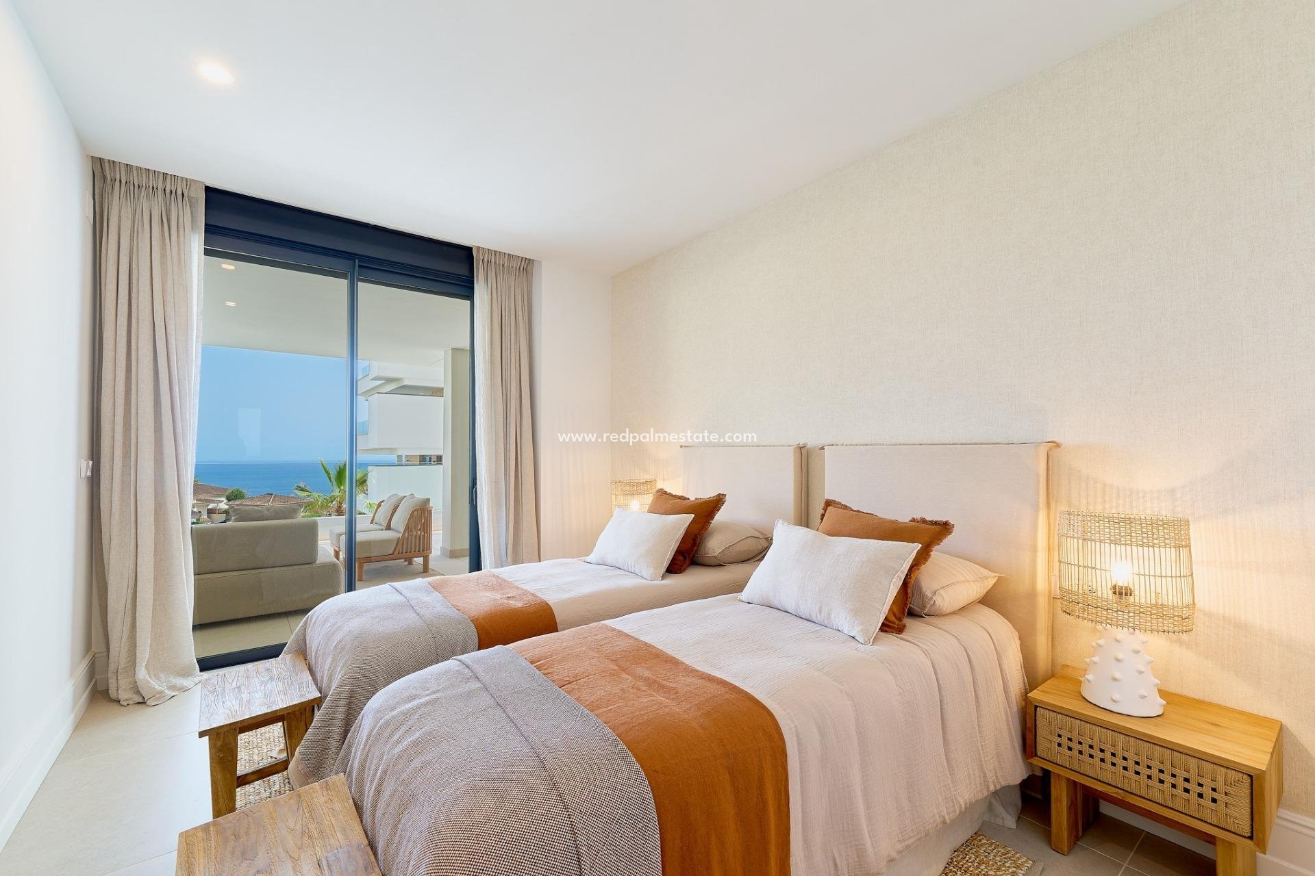 Nybyggnation - Lägenhet -
Fuengirola - Higueron
