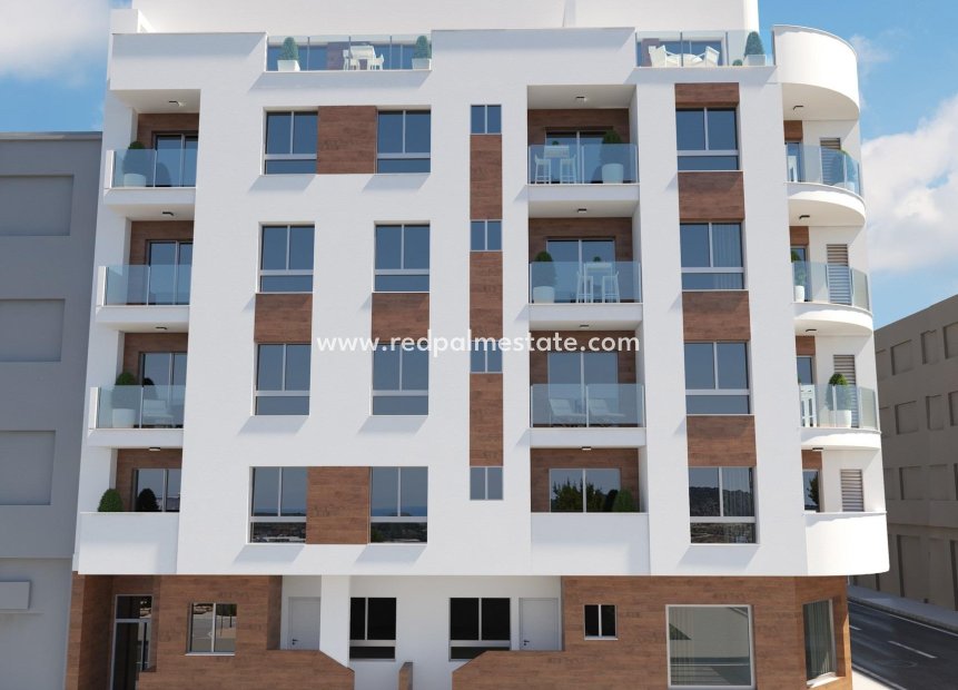 Nybyggnation - Lägenhet -
Torrevieja - Center